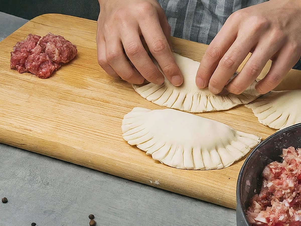 Chebureki with Meat (Georgian Style) — step 4